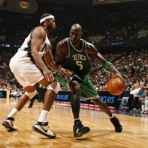 爱游戏登录入口-转会风云：本赛季最大的交易事件回顾，转会大全